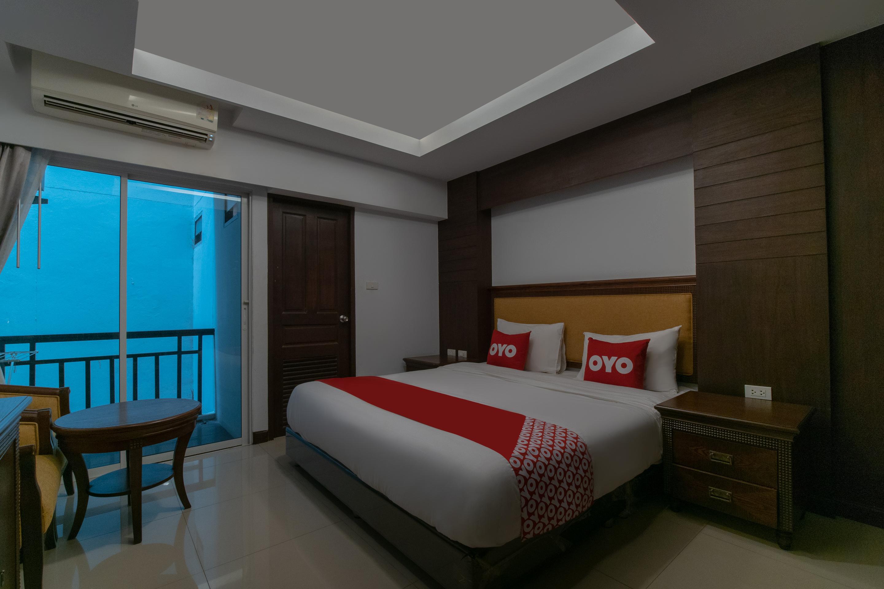Sota Residence Pattaya Buitenkant foto