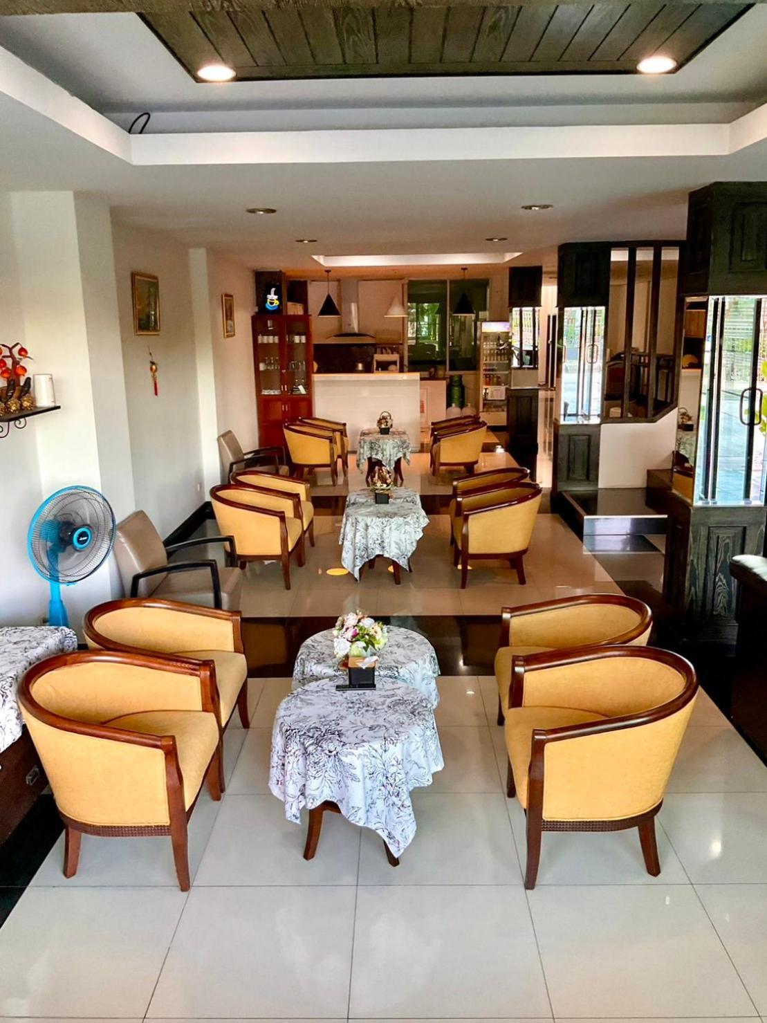 Sota Residence Pattaya Buitenkant foto