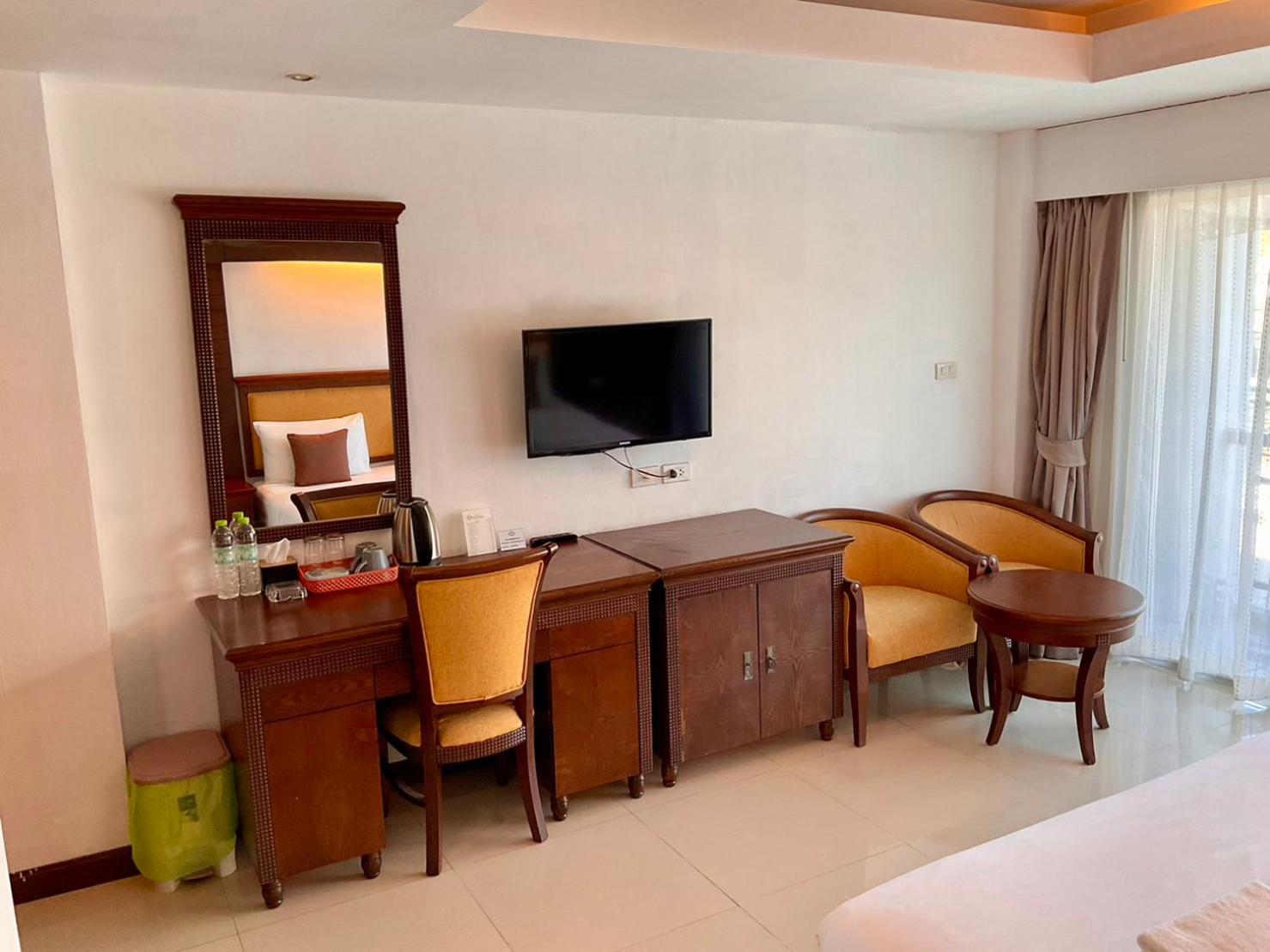 Sota Residence Pattaya Buitenkant foto