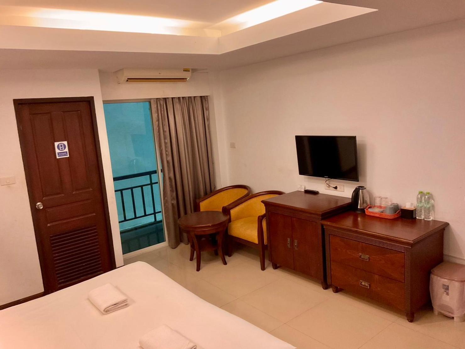Sota Residence Pattaya Buitenkant foto