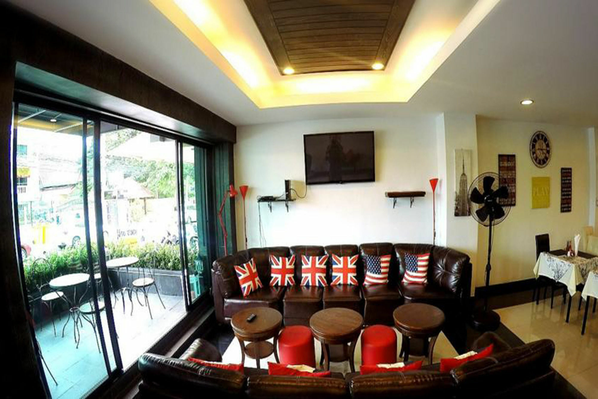 Sota Residence Pattaya Buitenkant foto