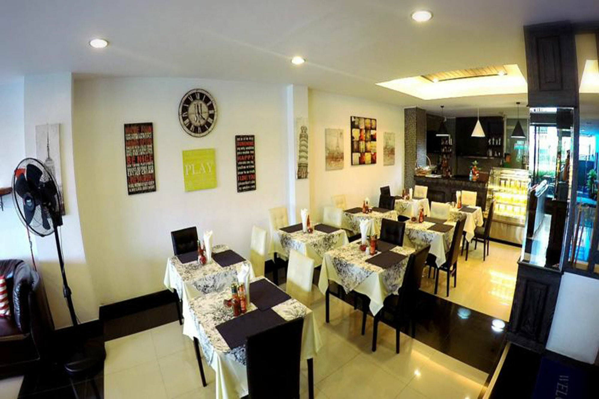 Sota Residence Pattaya Buitenkant foto